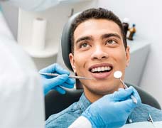 patient visiting dentist in Desoto